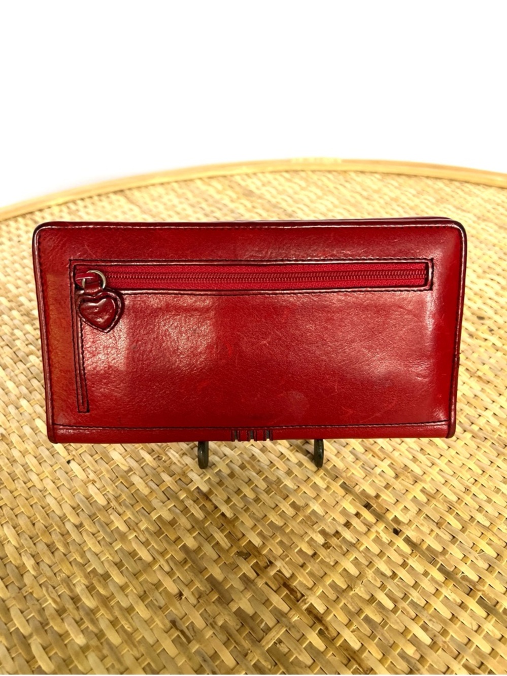 vintage Brighton red leather bifold wallet snap closure heart zip metal clasp - Picture 3 of 14